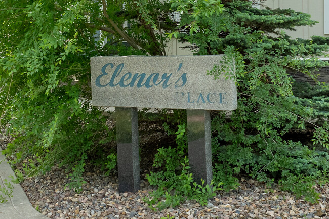 Eleanor's Place in Red Deer, AB - Building Photo - Building Photo