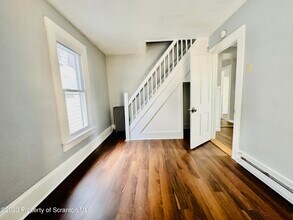 7 Plum Pl in Scranton, PA - Building Photo - Building Photo