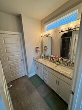 792 Cottage Park Dr in Nashville, TN - Foto de edificio - Building Photo