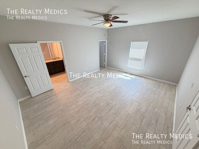 2973 Polaris Ave SE in Palm Bay, FL - Building Photo - Building Photo