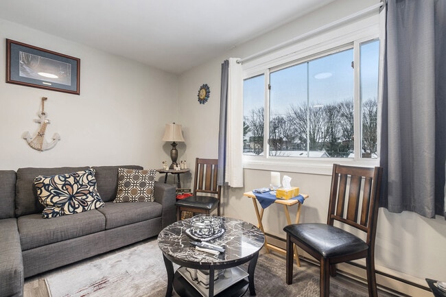14 Scace Avenue in Brockville, ON - Building Photo - Building Photo