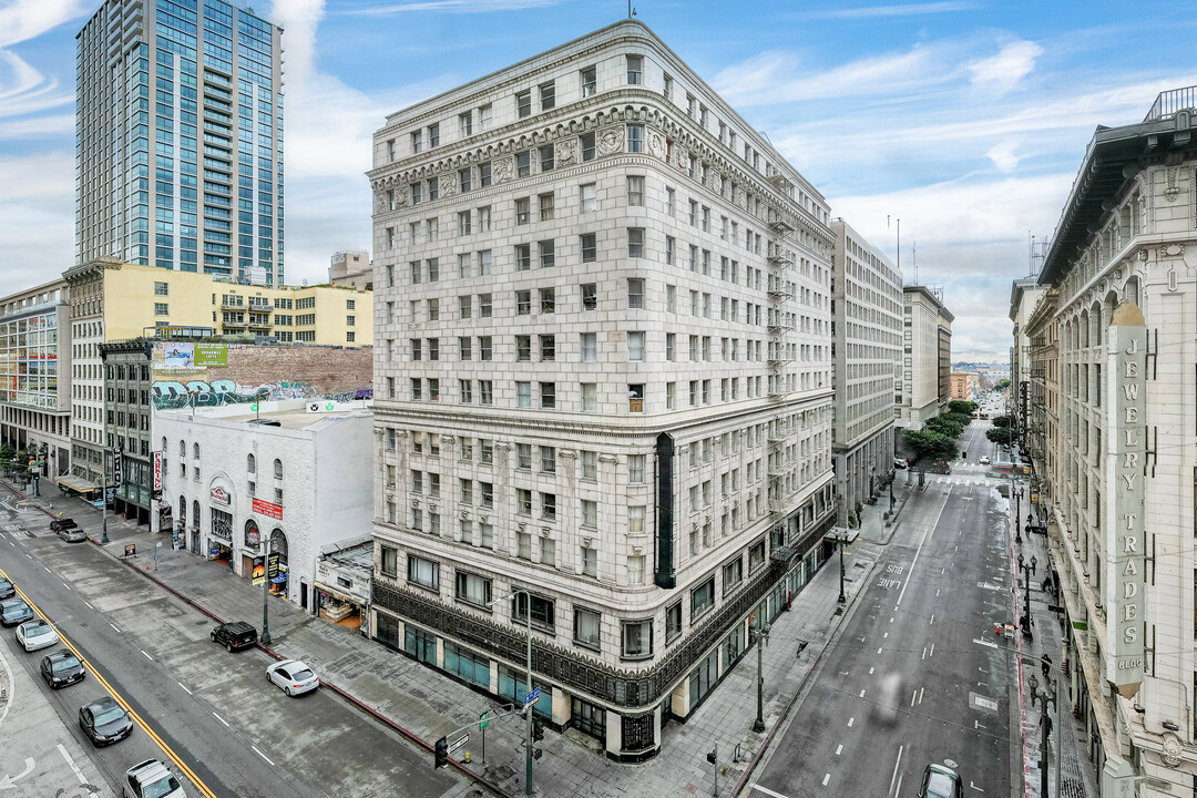 Chester Williams Building in Los Angeles, CA - Building Photo