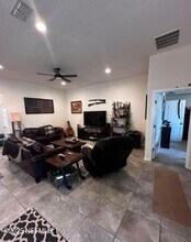 12613 Itani Ct in Jacksonville, FL - Building Photo - Building Photo