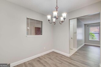 1603 Huntingdon Trail in Sandy Springs, GA - Building Photo - Building Photo