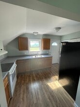 2494 Hess Rd, Unit 2 in Appleton, NY - Building Photo - Building Photo