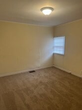 2905 Gilmer Ave NE in Winston-Salem, NC - Building Photo - Building Photo