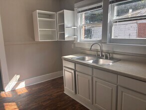 389 Hodges St in Memphis, TN - Building Photo - Building Photo