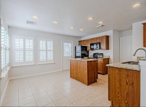 359 Sulky Trail St in Houston, TX - Building Photo - Building Photo