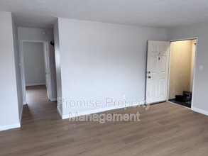 505 E Madison Ave in El Cajon, CA - Building Photo - Building Photo