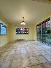 277 E First Ave in Sutherlin, OR - Building Photo - Building Photo