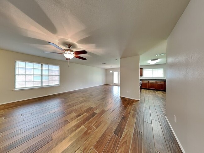 219 Stable Dr in Waxahachie, TX - Building Photo - Building Photo