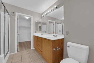 9432 Santana Siesta Ave in Las Vegas, NV - Building Photo - Building Photo