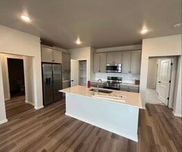 2110 Setting Sun Dr in Windsor, CO - Building Photo - Building Photo