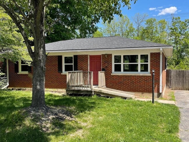 1841 Dunkirk Dr in Lexington, KY - Building Photo - Building Photo