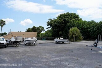 216 Preston Ln in Melbourne, FL - Building Photo - Building Photo
