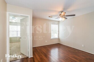 13235 Gendley Dr in Houston, TX - Building Photo - Building Photo