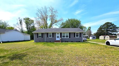 306 Coulbourn Mill Rd in Salisbury, MD - Building Photo - Building Photo