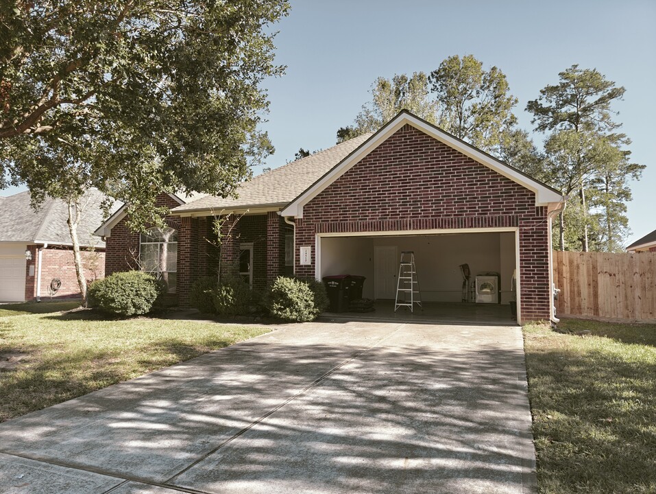 24510 Forest Path Ct in Spring, TX - Building Photo