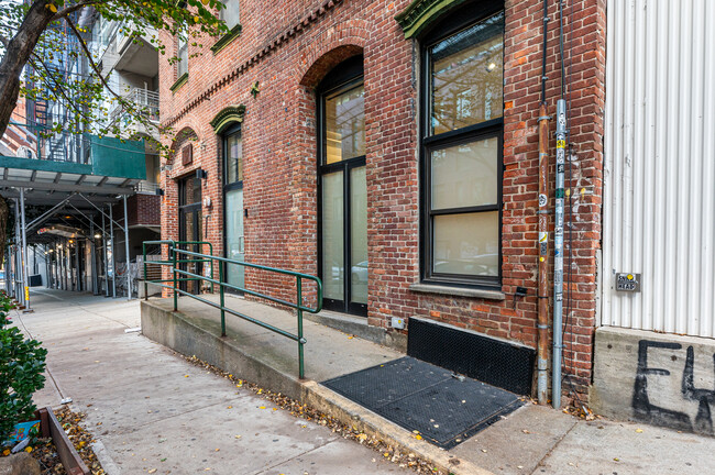 37 S 3rd St in Brooklyn, NY - Building Photo - Building Photo