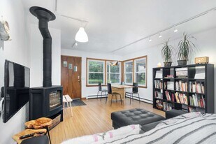 3105 Worthington Ave in Madison, WI - Building Photo