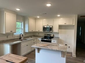 18 Carney Ln in Hattiesburg, MS - Building Photo - Building Photo