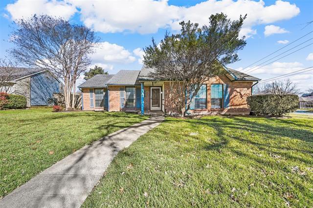 property at 539 English Oak St