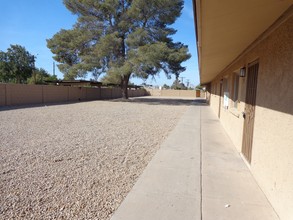 Papago Square in Phoenix, AZ - Building Photo - Building Photo