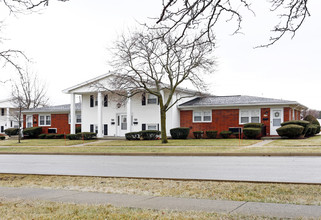 1000 Plaza St in Findlay, OH - Building Photo - Building Photo