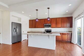 10827 Ventura Ct in Commerce City, CO - Building Photo - Building Photo