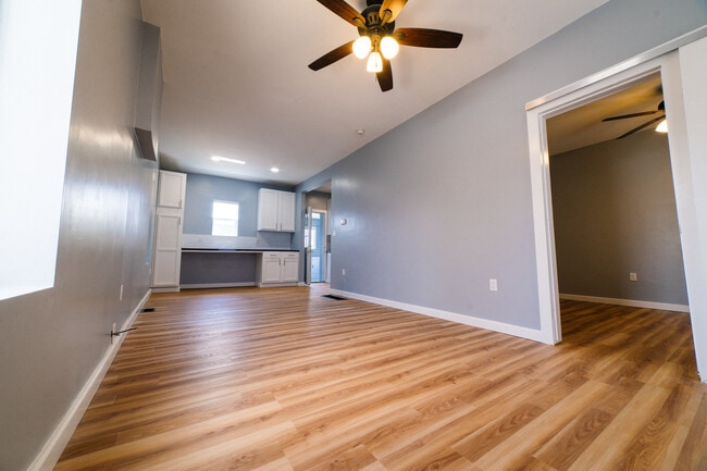 property at 2622 W 25th Ave