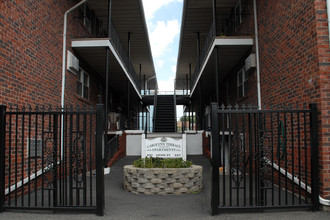 Carolynn Terrace in Lodi, NJ - Building Photo - Building Photo