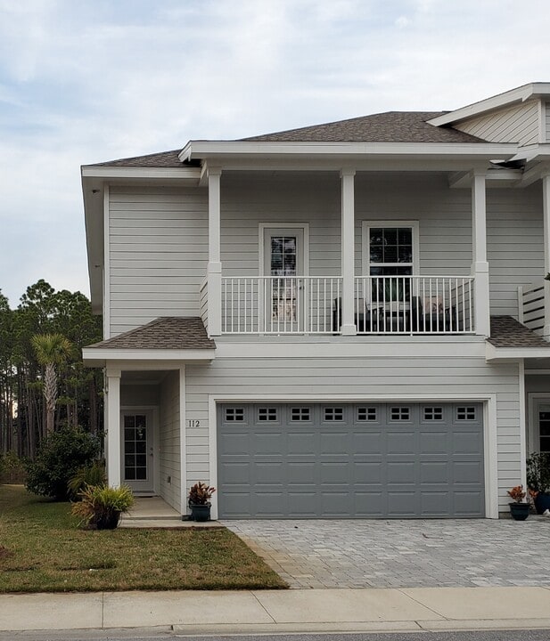 112 Kara Lake Dr in Santa Rosa Beach, FL - Building Photo