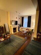 1218 Buena Vista St in Pittsburgh, PA - Building Photo - Building Photo