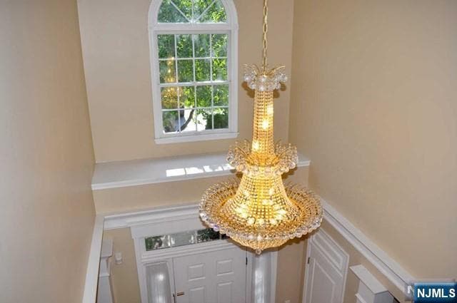 124 White Pine Ct in Paramus, NJ - Building Photo - Building Photo