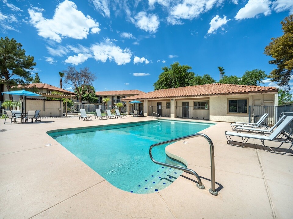 Sands Apartments in Mesa, AZ - Building Photo