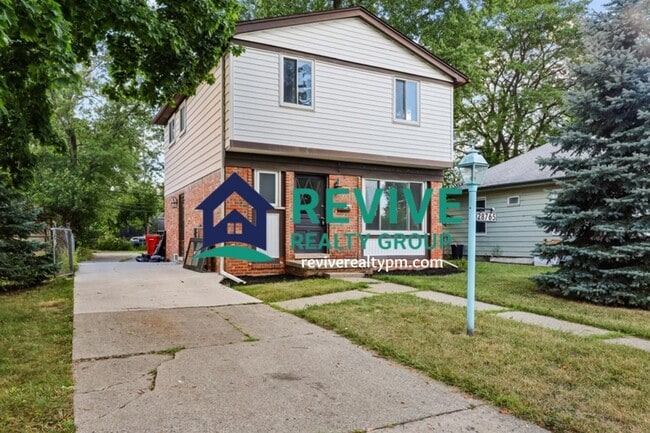 property at 28765 Glasgow St