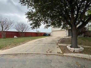 206 Ring of Roses in San Antonio, TX - Building Photo - Building Photo