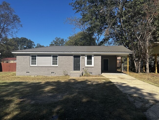 property at 4222 27th St