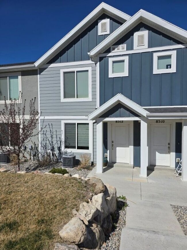 property at 8512 W Cordero Dr