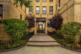 1610 Avenue P in Brooklyn, NY - Building Photo - Building Photo