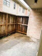 14600 Fonmeadow Dr in Houston, TX - Building Photo - Building Photo