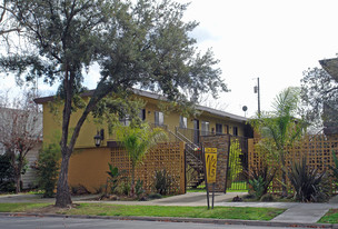 2512 V St Apartments