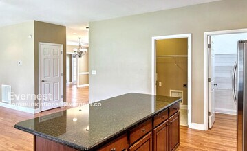 100 Paxford Ct in Morrisville, NC - Building Photo - Building Photo