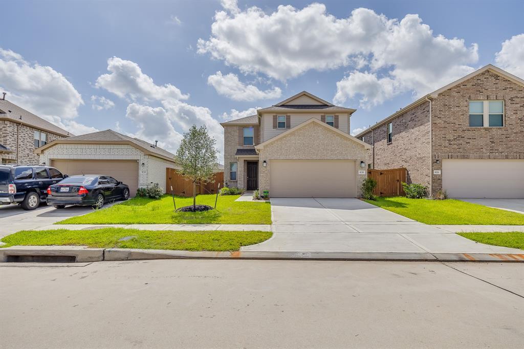 8130 Leisure Pt Dr in Cypress, TX - Building Photo