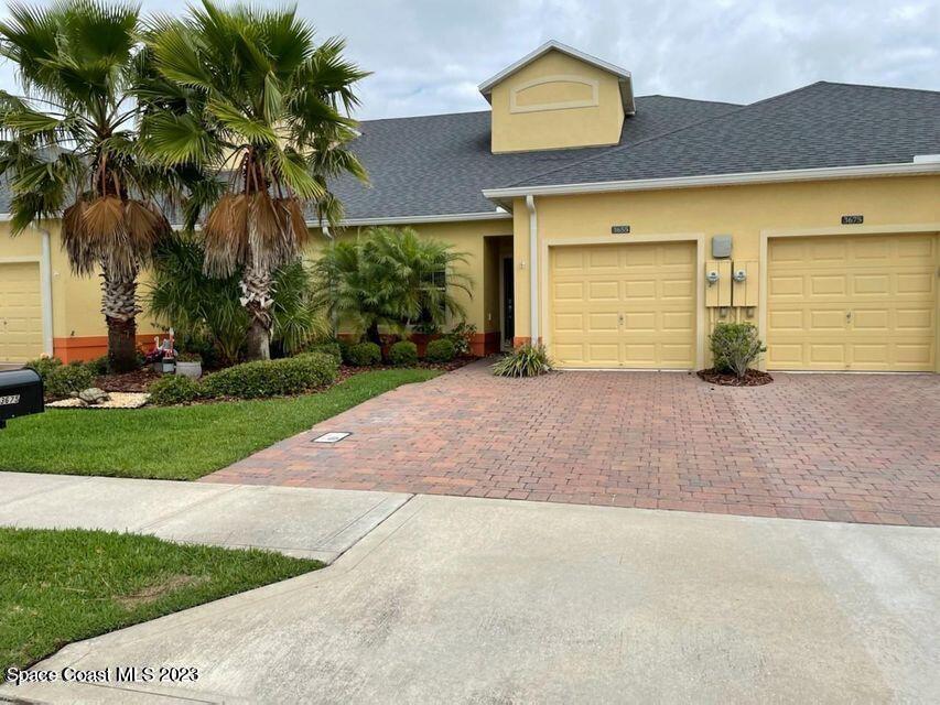 3655 Sansome Cir in Melbourne, FL - Building Photo