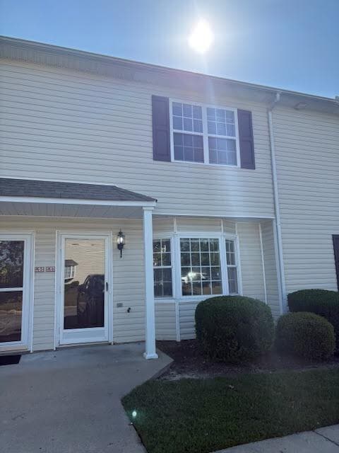 property at 2152 Flagstone Ct