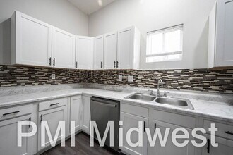 925 N Sheffield Ave in Indianapolis, IN - Building Photo - Building Photo