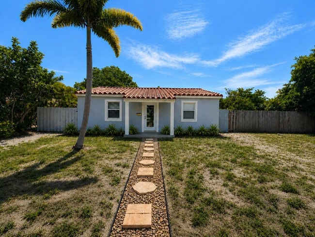 property at 1508 NW 1st Ave