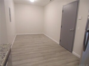 2838 Fairfield Ave in Bridgeport, CT - Building Photo - Building Photo