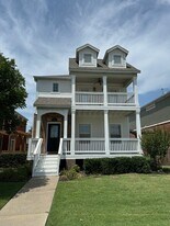 571 N Rupple Rd in Fayetteville, AR - Building Photo